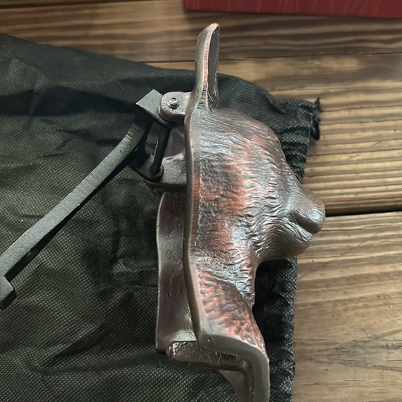 Pottery Barn Bronzed Oil Hand Cast Cat Shaped Door Knocker 🐈 - Picture 15 of 16